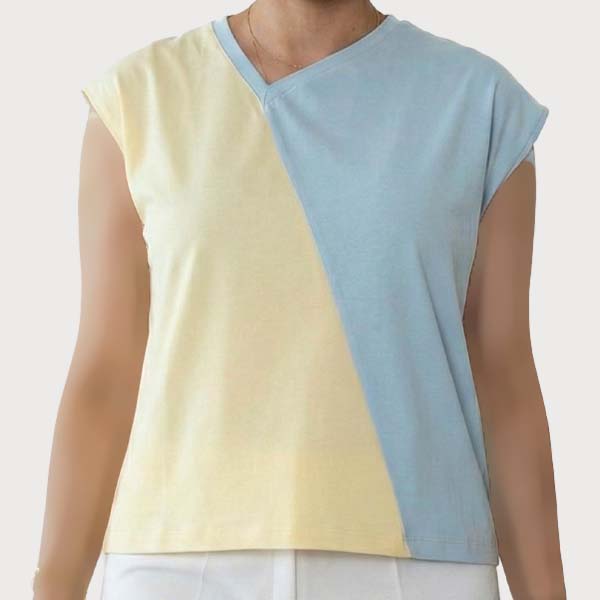 تیشرت یقه کج